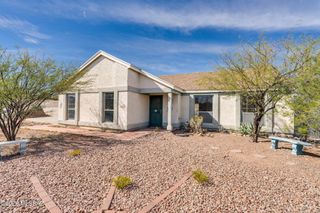 2801 W Ironwood Hill Drive, Tucson, AZ 85745