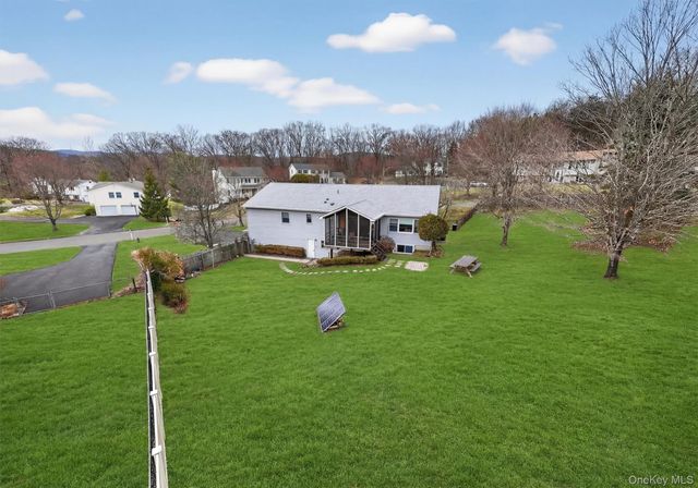 10 Sloane Court, Stony Point, NY 10980