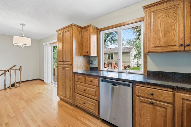 20480 Idalia Avenue, Lakeville, MN 55044