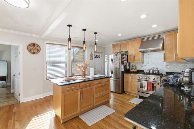 408 Seaver St 2, Boston, MA 02121