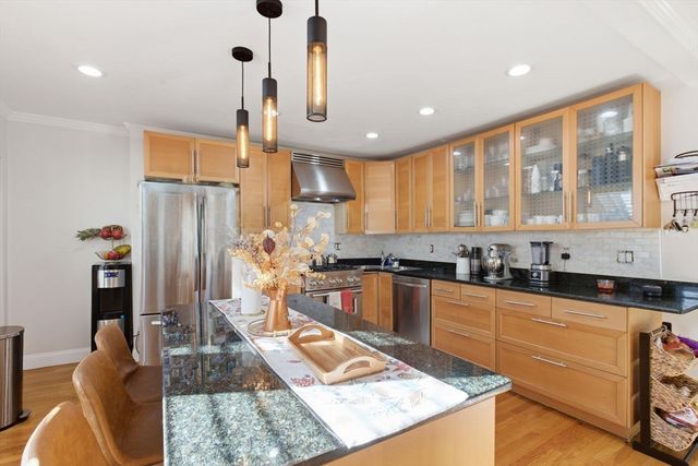 408 Seaver St 2, Boston, MA 02121