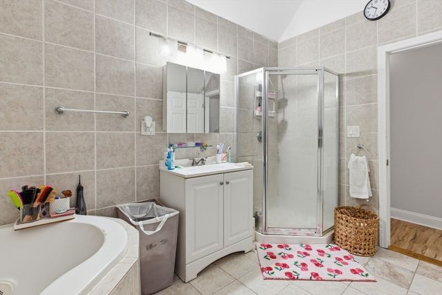 408 Seaver St 2, Boston, MA 02121