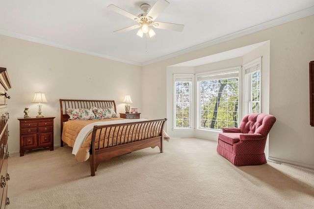 20 Hanares Lane, Hot Springs Village, AR 71909