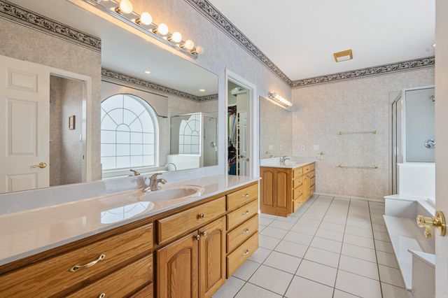 20 Hanares Lane, Hot Springs Village, AR 71909