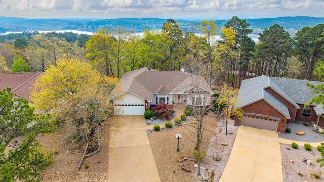 20 Hanares Lane, Hot Springs Village, AR 71909