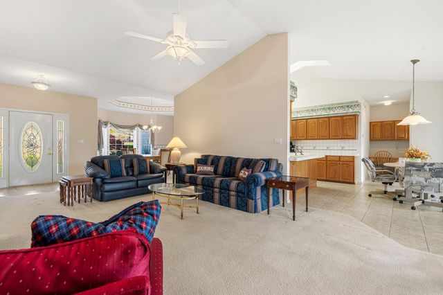 20 Hanares Lane, Hot Springs Village, AR 71909