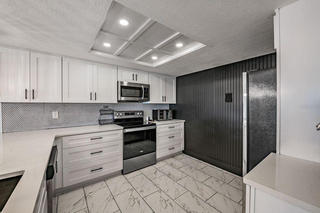 2651 MICHAEL PLACE 102, Dunedin, FL 34698