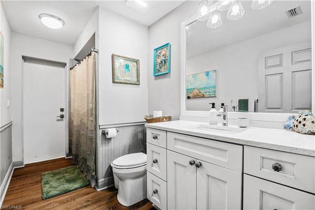 2011 NE 35th ST, Cape Coral, FL 33909