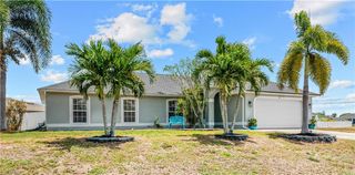 2011 NE 35th ST, Cape Coral, FL 33909