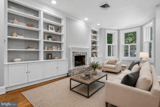 3044 CAMBRIDGE PL NW, Washington, DC 20007