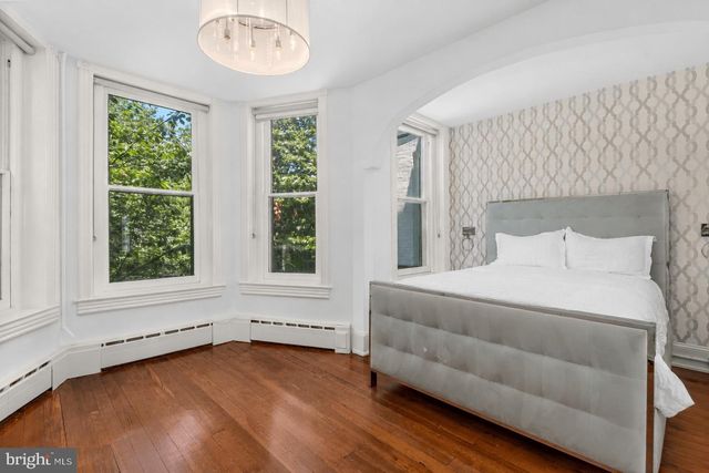 3044 CAMBRIDGE PL NW, Washington, DC 20007