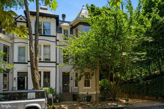 3044 CAMBRIDGE PL NW, Washington, DC 20007