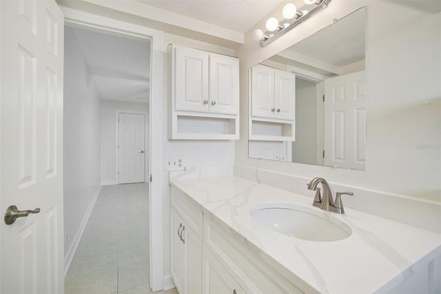 1847 SHORE DRIVE S 117, South Pasadena, FL 33707