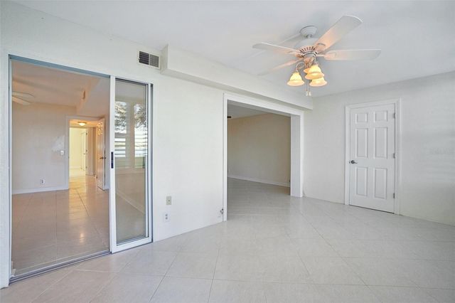 1847 SHORE DRIVE S 117, South Pasadena, FL 33707