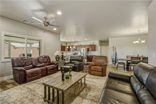 11 Weeping Willow Court, Pahrump, NV 89048