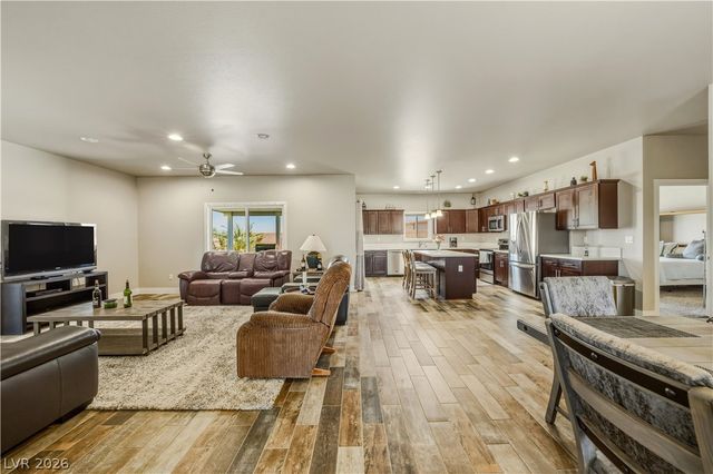 11 Weeping Willow Court, Pahrump, NV 89048