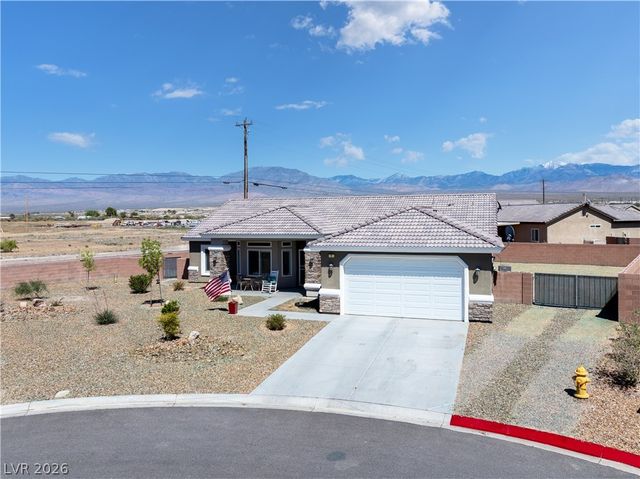 11 Weeping Willow Court, Pahrump, NV 89048
