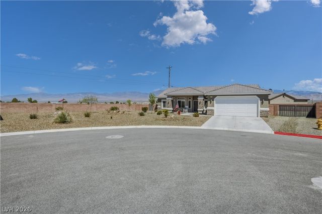 11 Weeping Willow Court, Pahrump, NV 89048