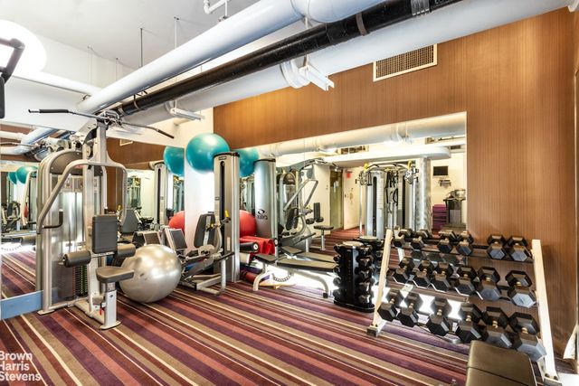 179 E 70th St Apt 20B, New York City, NY 10021