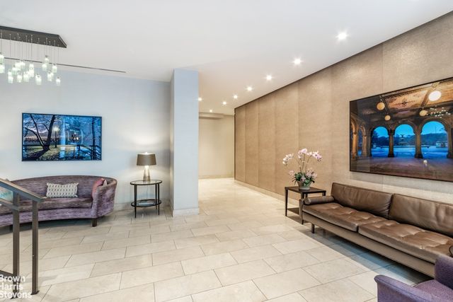 179 E 70th St Apt 20B, New York City, NY 10021