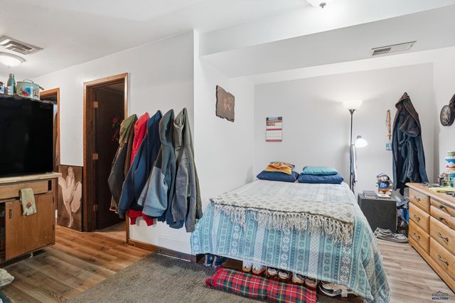 2709 CAMERON DR, Rapid City, SD 57702