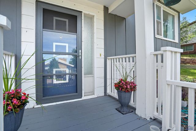 2709 CAMERON DR, Rapid City, SD 57702