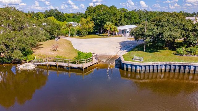 123 SAINT KITTS WAY, Apollo Beach, FL 33572