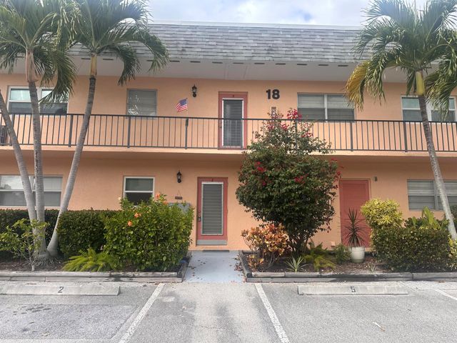 2950 SE Ocean Boulevard 18-2, Stuart, FL 34996