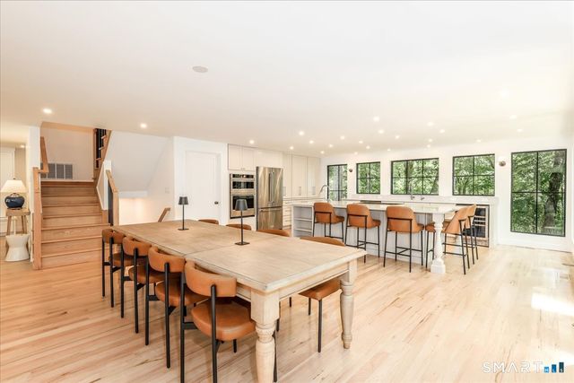 256 Wilton Road East, Ridgefield, CT 06877