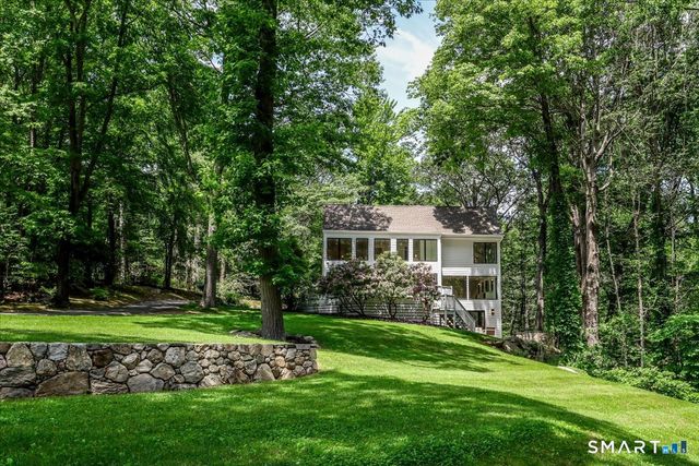 256 Wilton Road East, Ridgefield, CT 06877