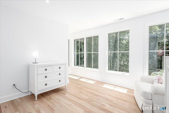 256 Wilton Road East, Ridgefield, CT 06877