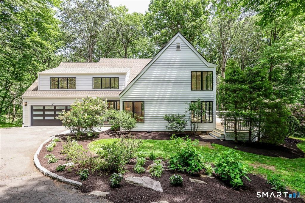 256 Wilton Road East, Ridgefield, CT 06877