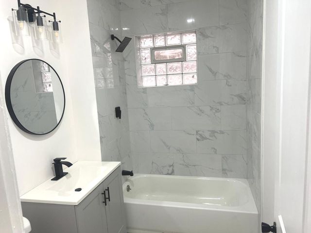 11416 S King Drive, Chicago, IL 60628