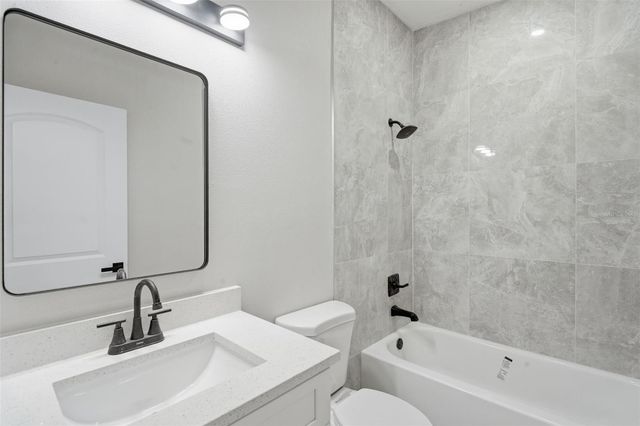 2139 W GORE STREET, Orlando, FL 32805