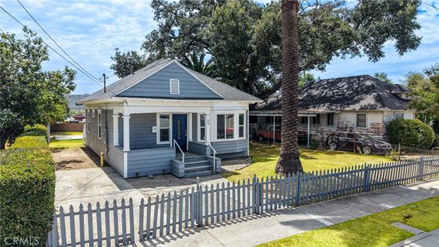 66 W Peoria St, Pasadena, CA 91103