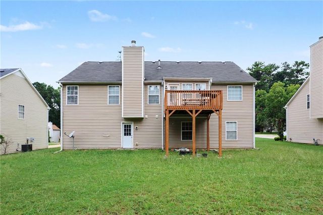 5494 Sweetsprings Drive Southwest, Powder Springs, GA 30127
