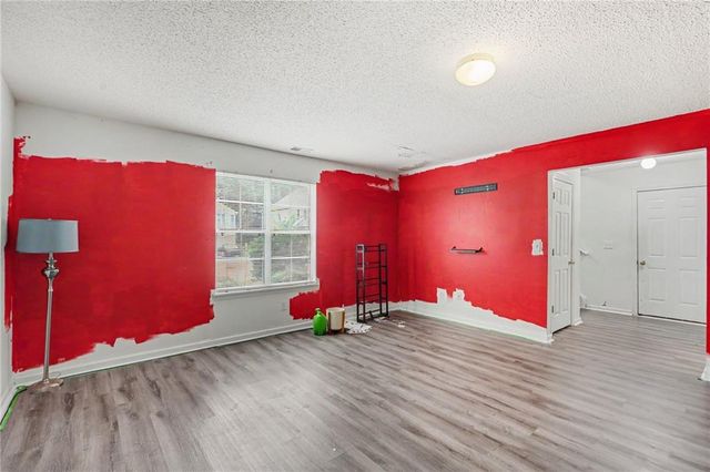 5494 Sweetsprings Drive Southwest, Powder Springs, GA 30127