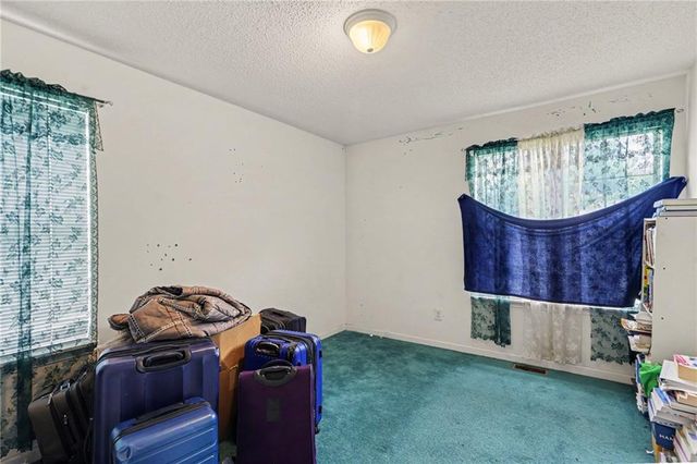 5494 Sweetsprings Drive Southwest, Powder Springs, GA 30127