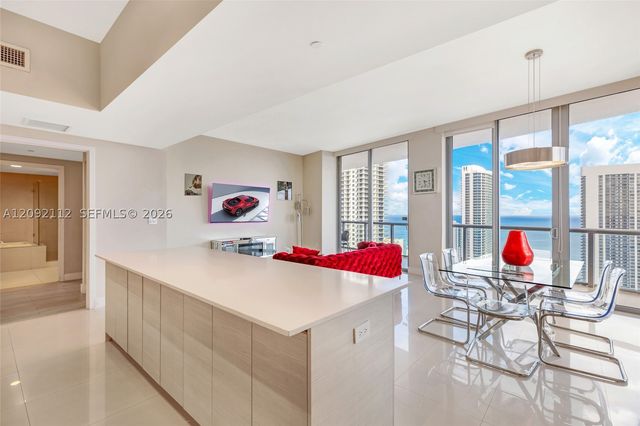 2600 E Hallandale Beach Blvd T3301, Hallandale Beach, FL 33009