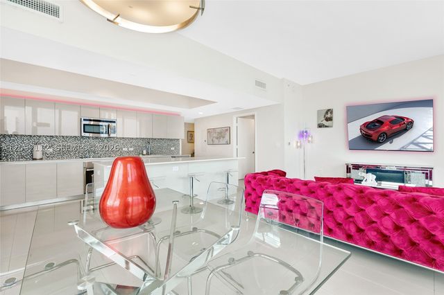 2600 E Hallandale Beach Blvd T3301, Hallandale Beach, FL 33009