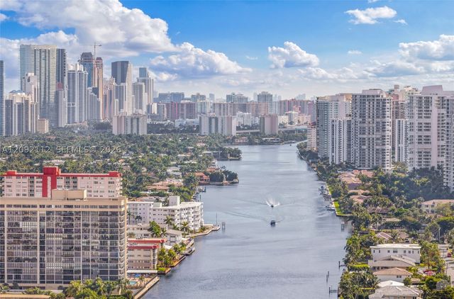 2600 E Hallandale Beach Blvd T3301, Hallandale Beach, FL 33009