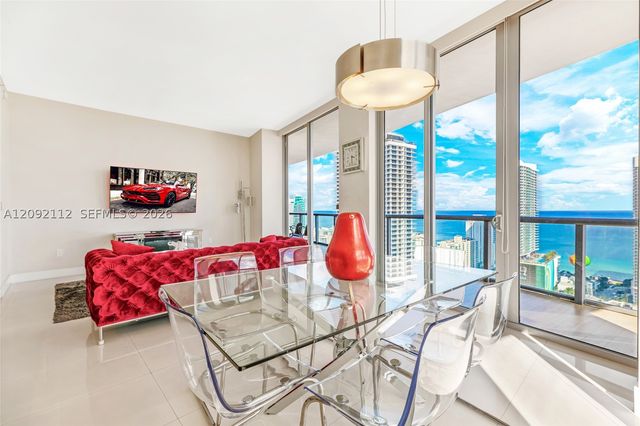 2600 E Hallandale Beach Blvd T3301, Hallandale Beach, FL 33009
