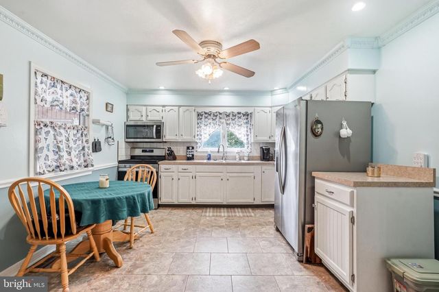 30 PROSPECT AVE, Blackwood, NJ 08012