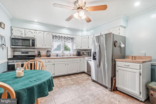30 PROSPECT AVE, Blackwood, NJ 08012