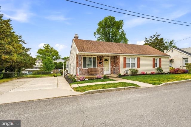 30 PROSPECT AVE, Blackwood, NJ 08012