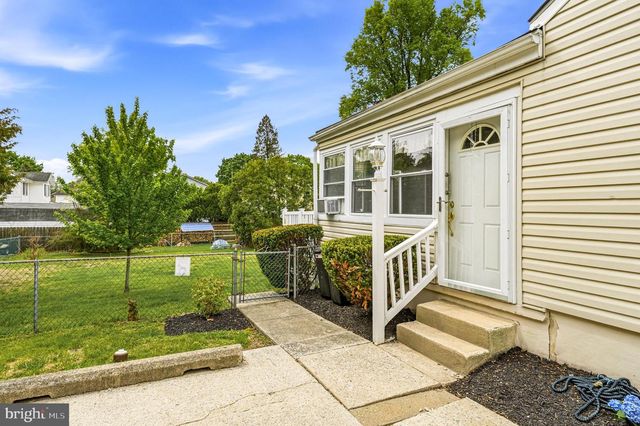 30 PROSPECT AVE, Blackwood, NJ 08012