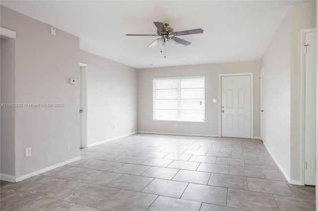 5171 SW 6th St, Margate, FL 33068