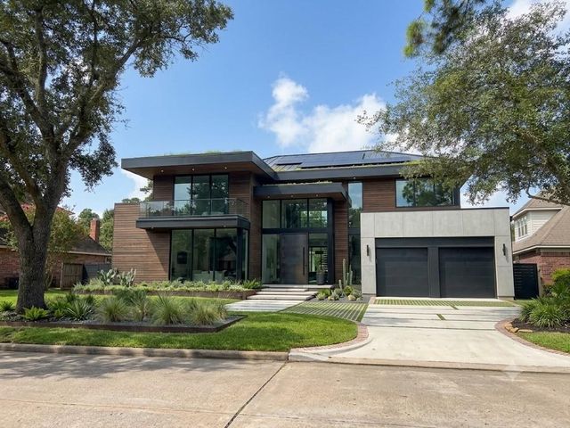 16407 Agusta Court, Spring, TX 77379