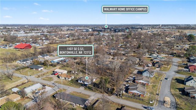1107 SE C Street, Bentonville, AR 72712