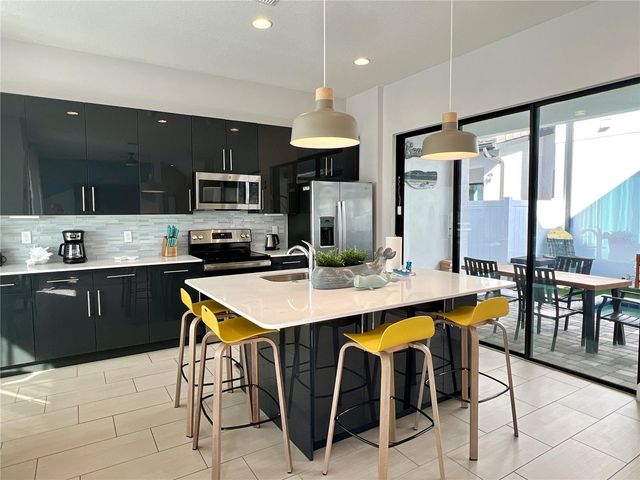 235 VILLA DOMANI CIRCLE, Davenport, FL 33896